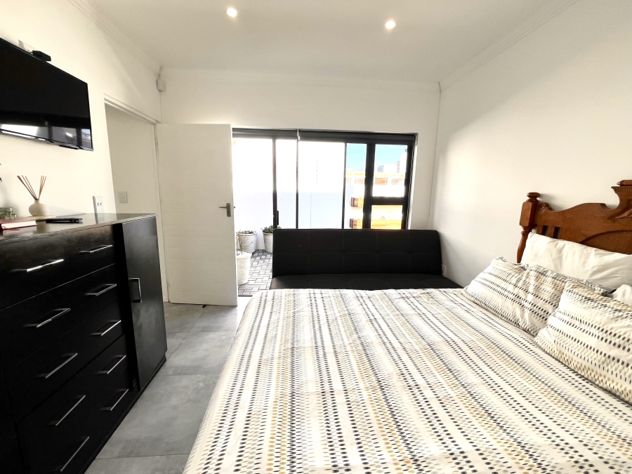 3 Bedroom Property for Sale in Sandown Western Cape